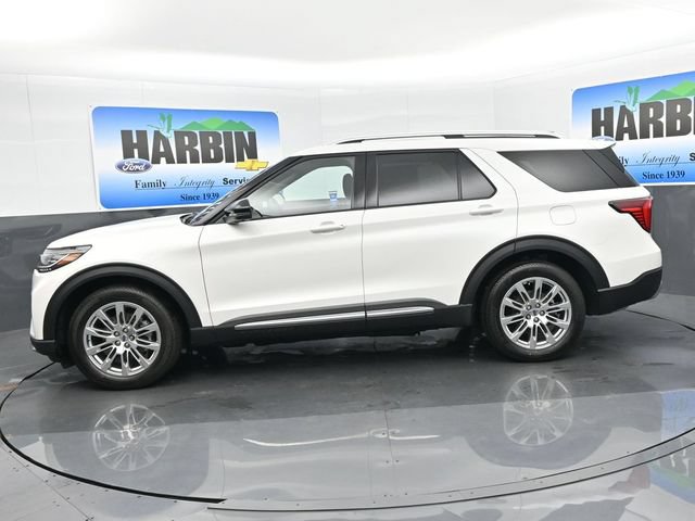 New 2026 Ford Explorer Platinum RWD image 2