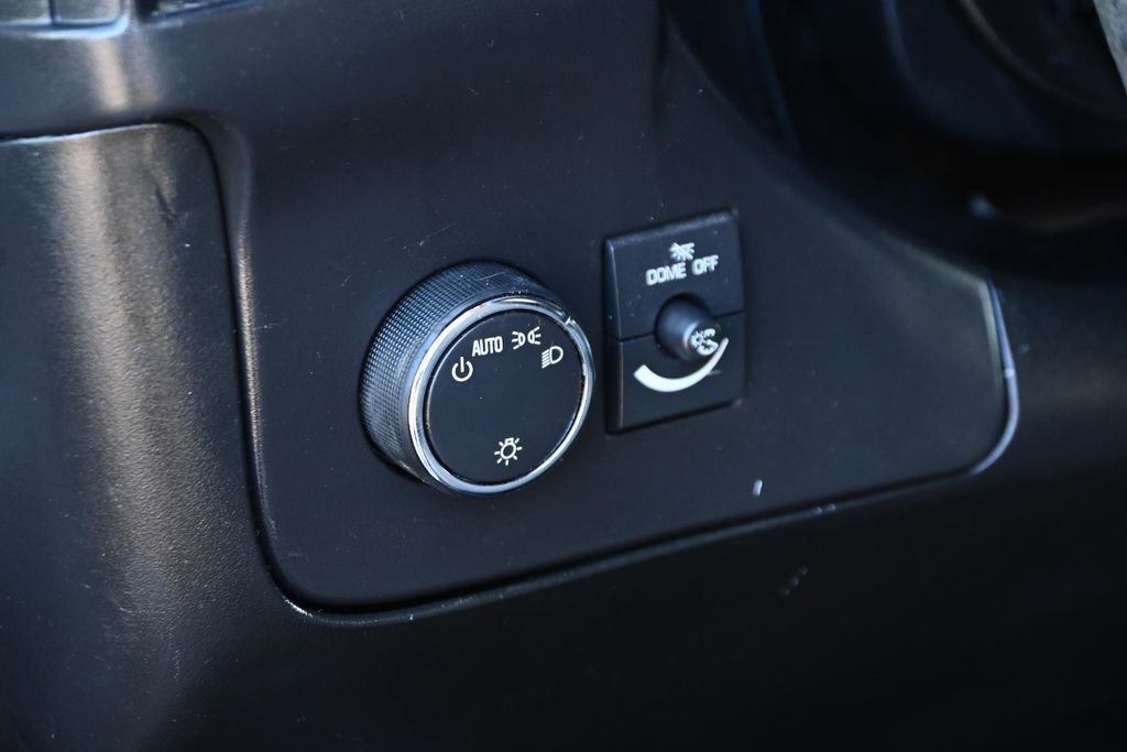 Used 2017 Chevrolet Express 3500 RWD image 47