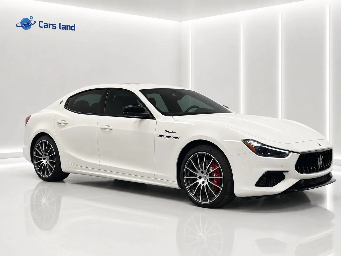 Used 2024 Maserati Ghibli Modena Q4 AWD/4WD image 2