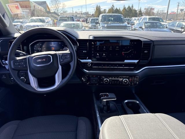 Used 2025 GMC Sierra 1500 Elevation image 16