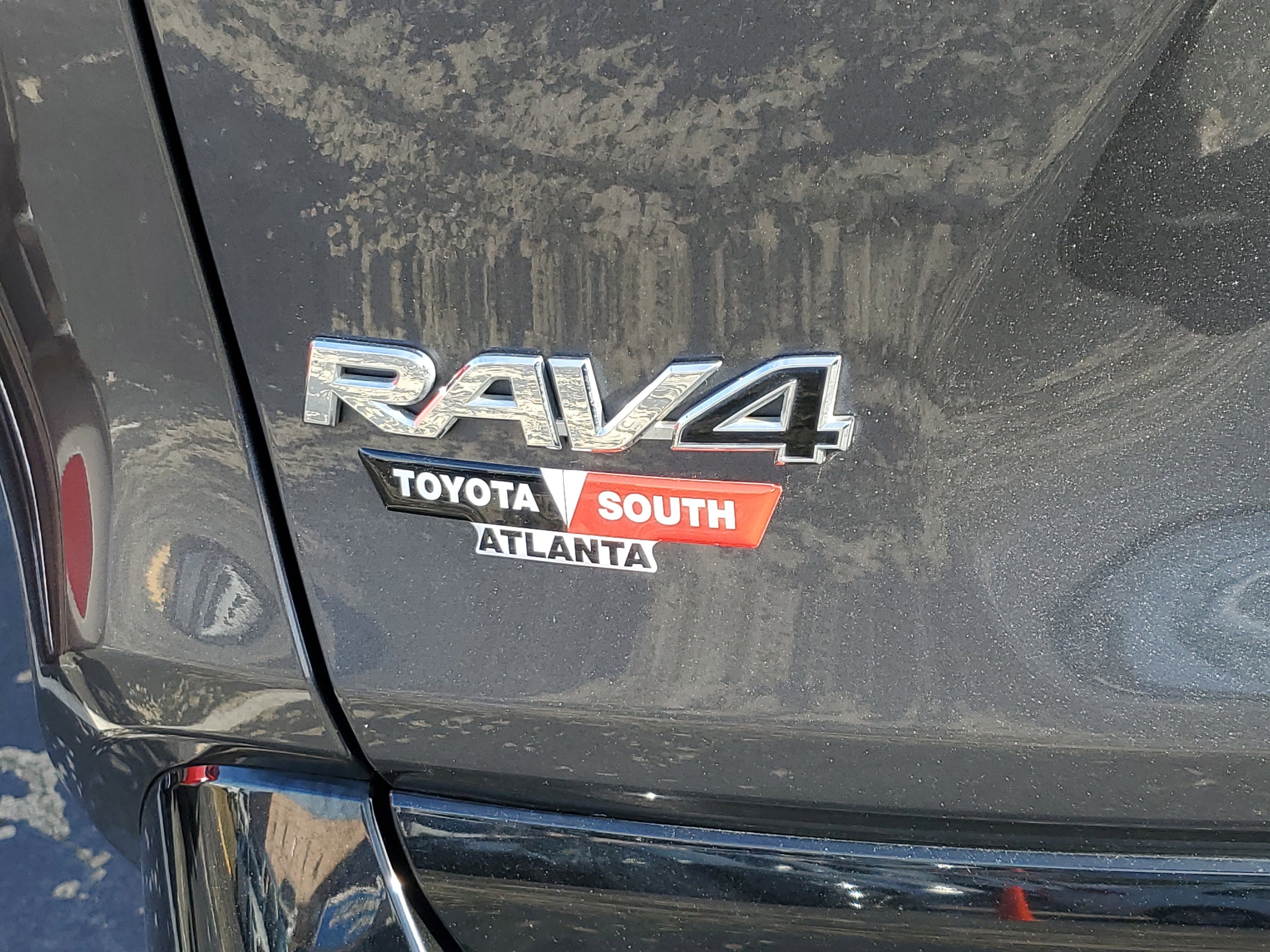 Used 2021 Toyota RAV4 XSE image 7