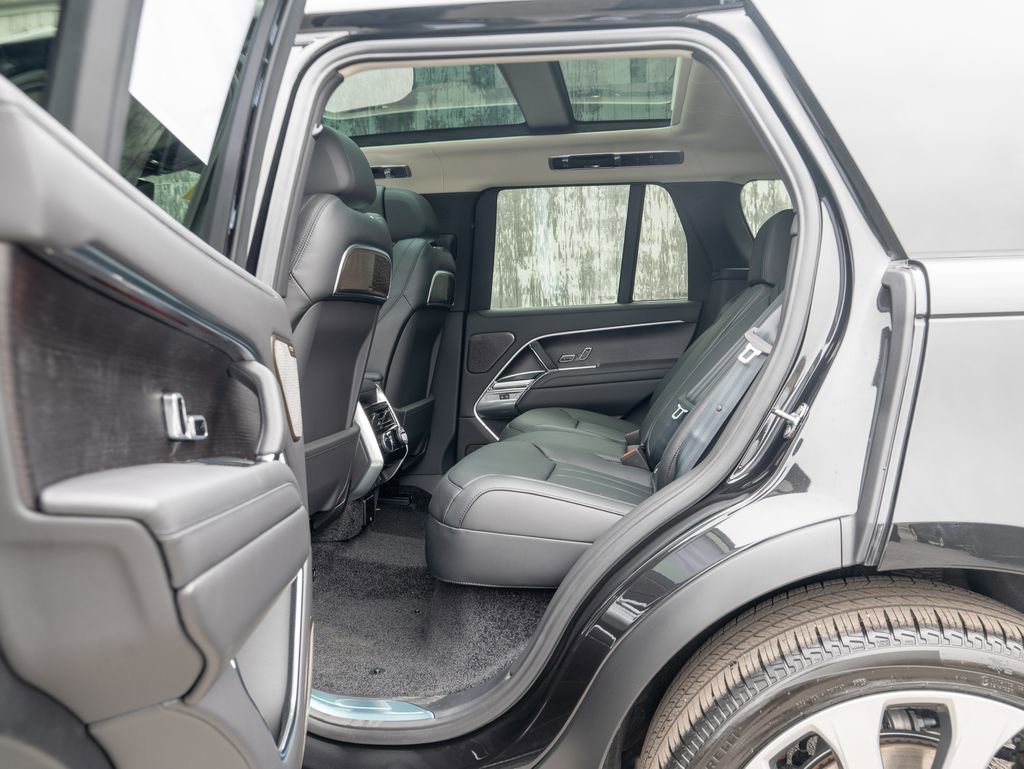 New 2026 Land Rover Range Rover Autobiography image 21