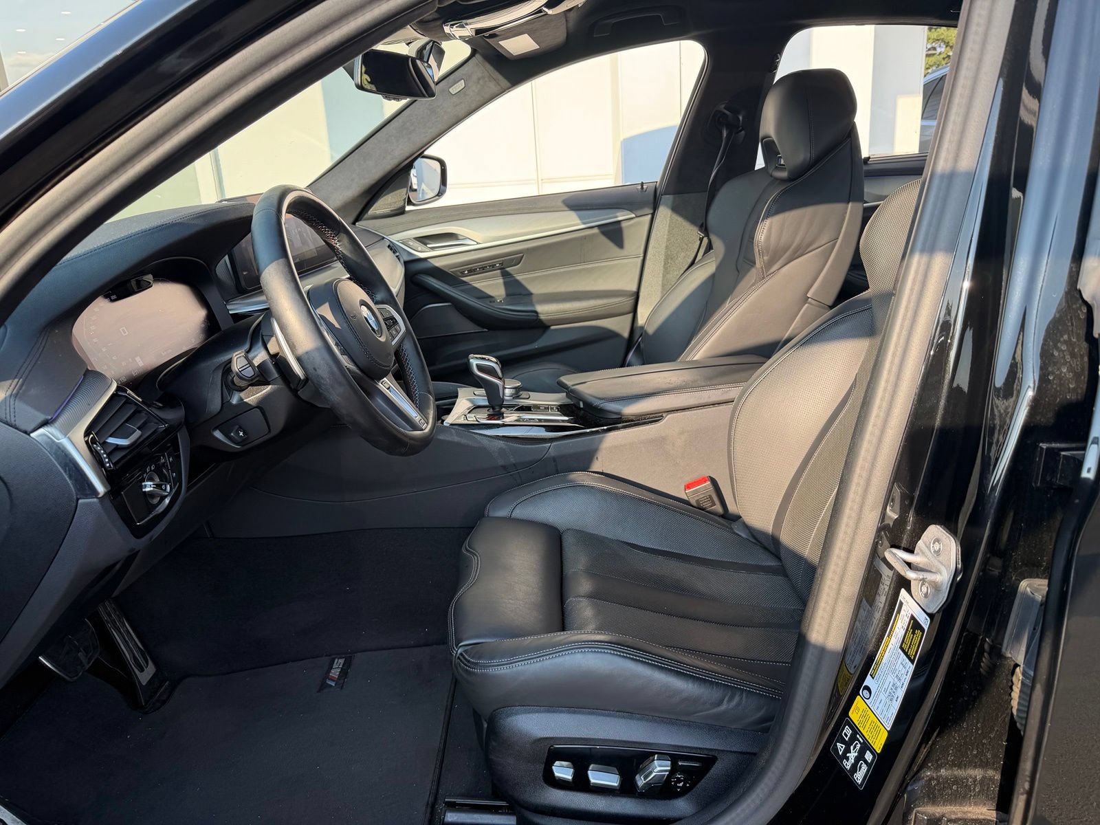 Used 2023 BMW M5 w/ Competition Package AWD/4WD image 14