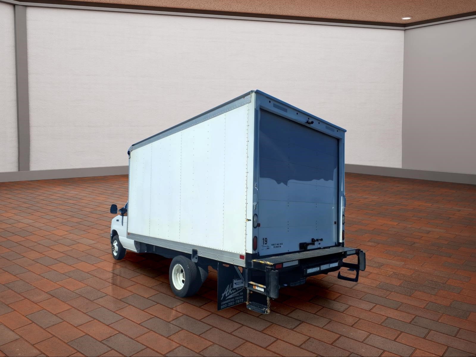 Used 2022 Ford E-350 and Econoline 350 Super Duty w/ Power Windows & Locks Group RWD image 6
