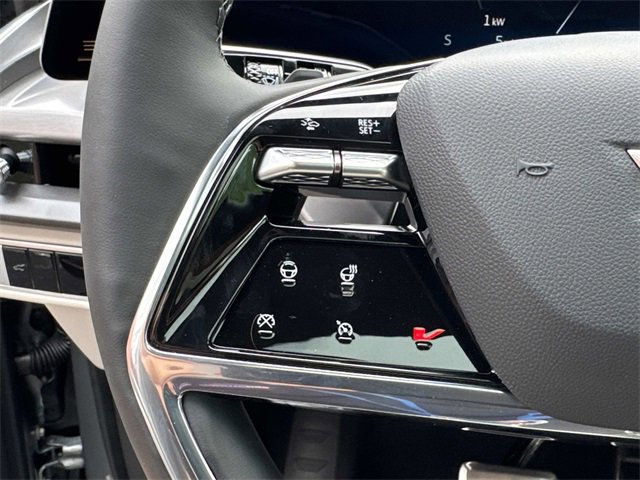 New 2026 Cadillac Vistiq Luxury w/ LPO, Floor Liner Package image 31