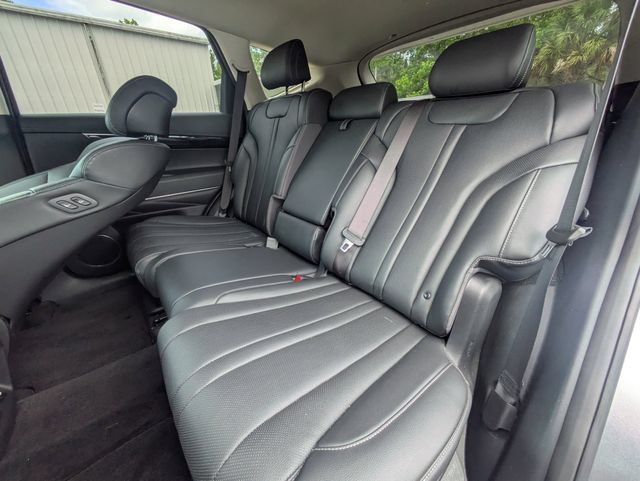 Used 2025 Genesis GV80 2.5T Standard AWD/4WD image 13