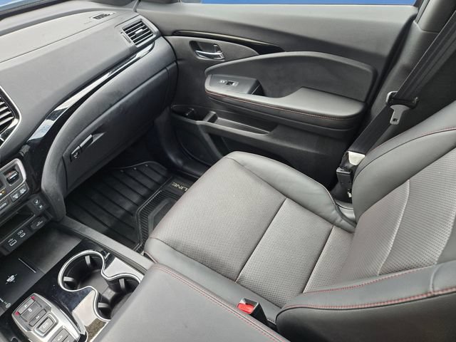 Used 2025 Honda Ridgeline Black Edition image 20