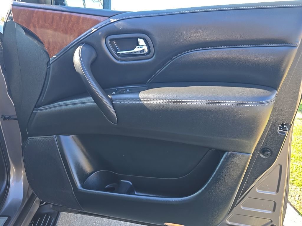 Used 2019 INFINITI QX80 Luxe image 35