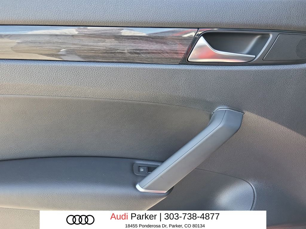 Used 2020 Volkswagen Passat 2.0T R-Line FWD image 10