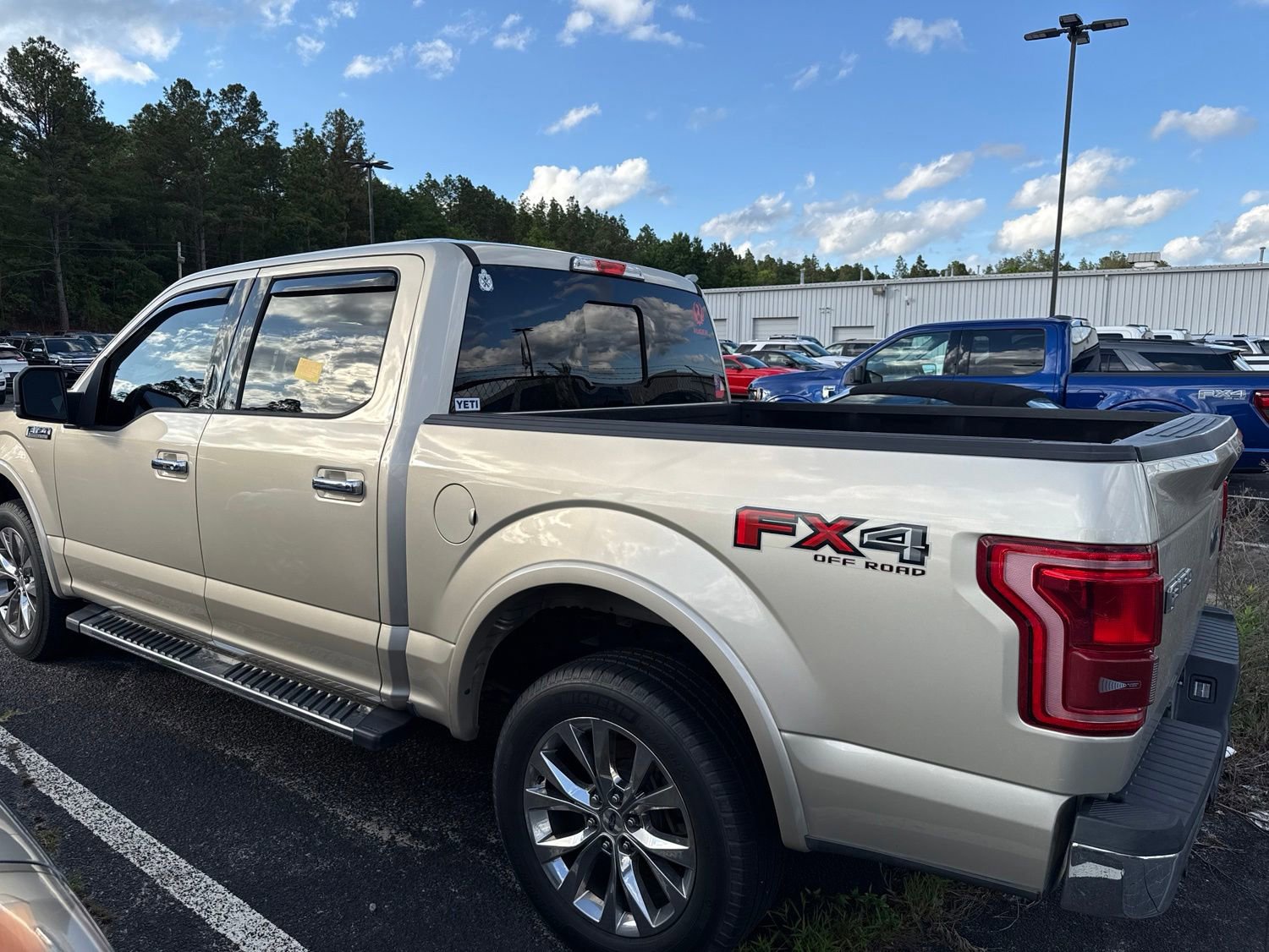 Used 2017 Ford F150 Lariat AWD/4WD image 4