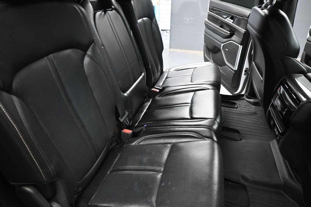 Used 2022 Jeep Wagoneer Series I w/ Premium Group I RWD image 19