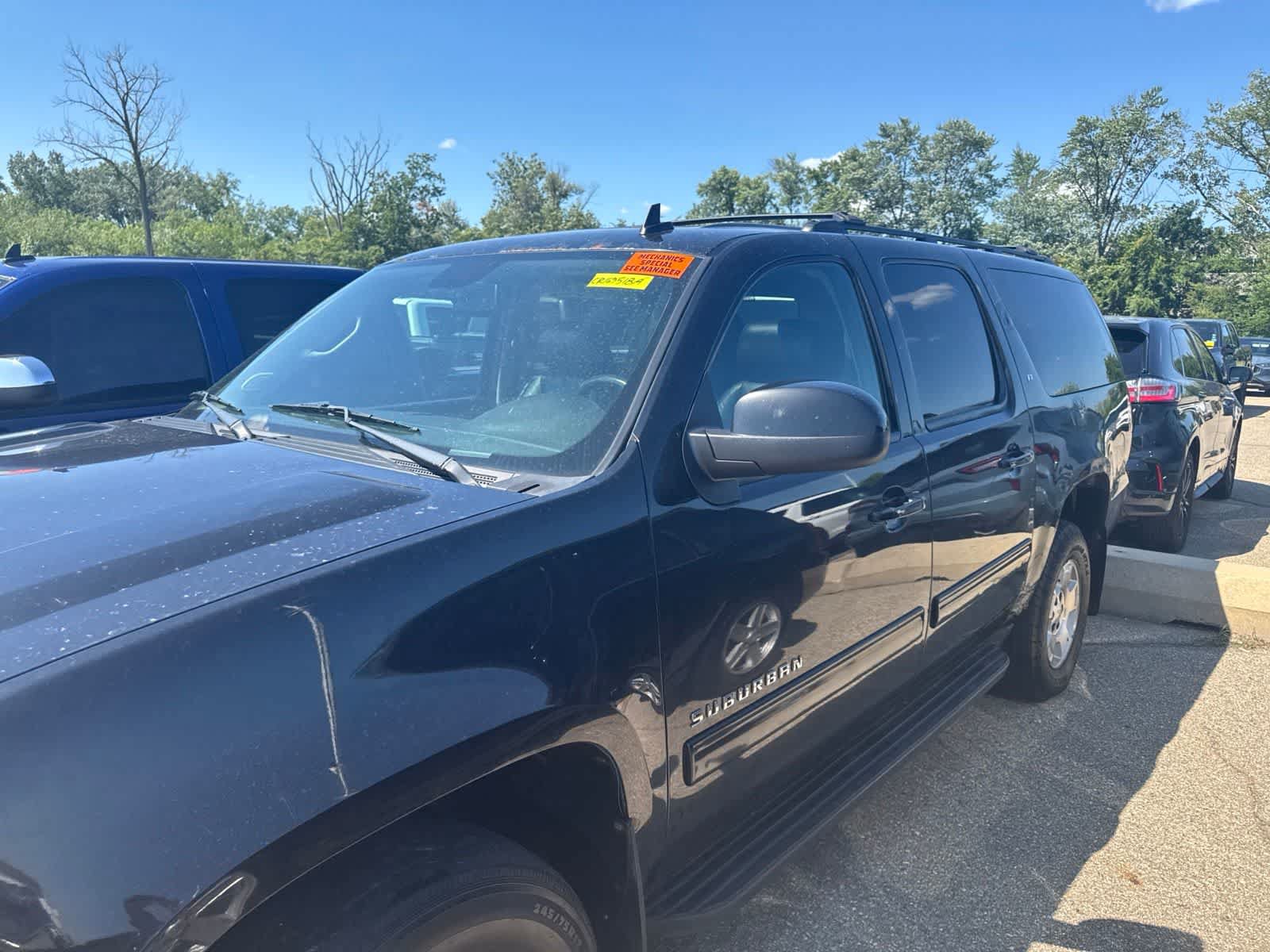 Used 2012 Chevrolet Suburban LT AWD/4WD image 20