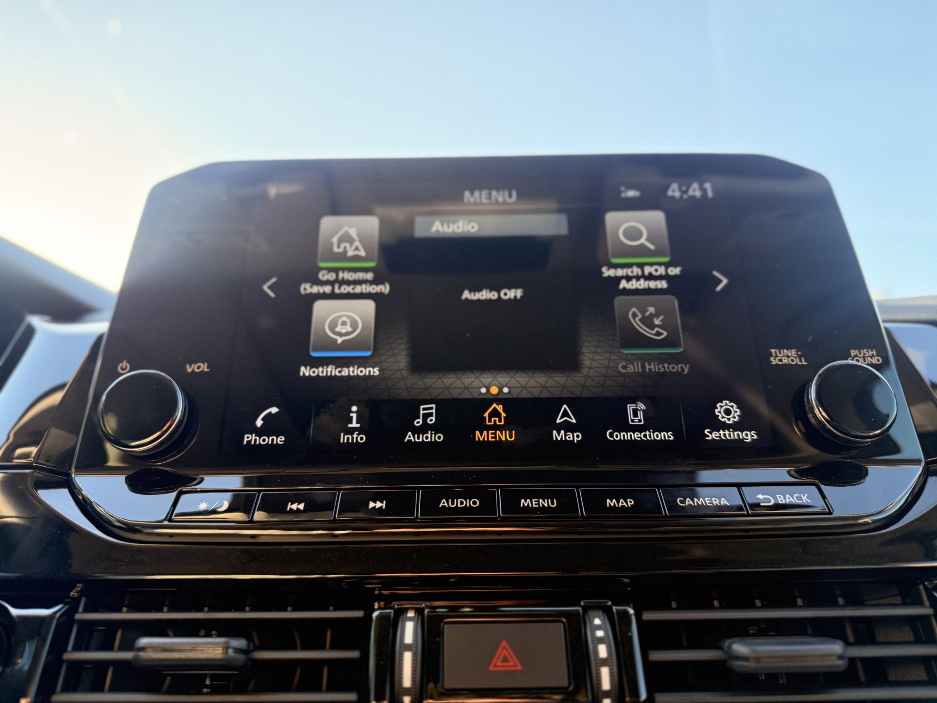 New 2025 Nissan Pathfinder Platinum image 9