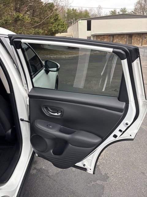 Used 2025 Honda HR-V LX image 37