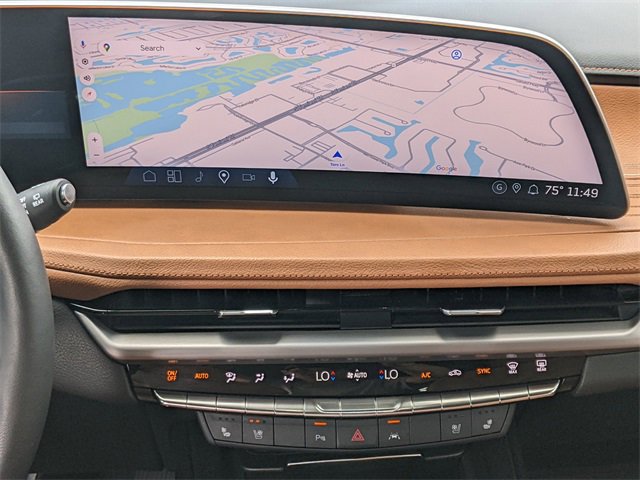 Used 2025 Cadillac XT4 Premium Luxury w/ Technology Package image 15