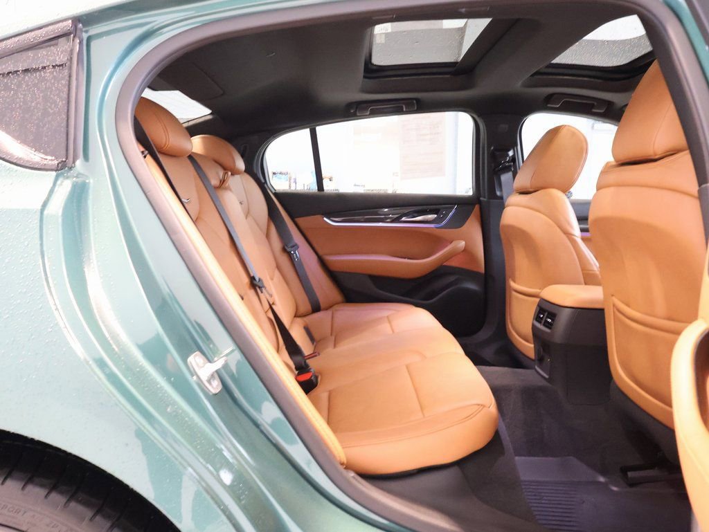 Certified 2025 Cadillac CT5 Premium Luxury w/ Platinum Package image 31