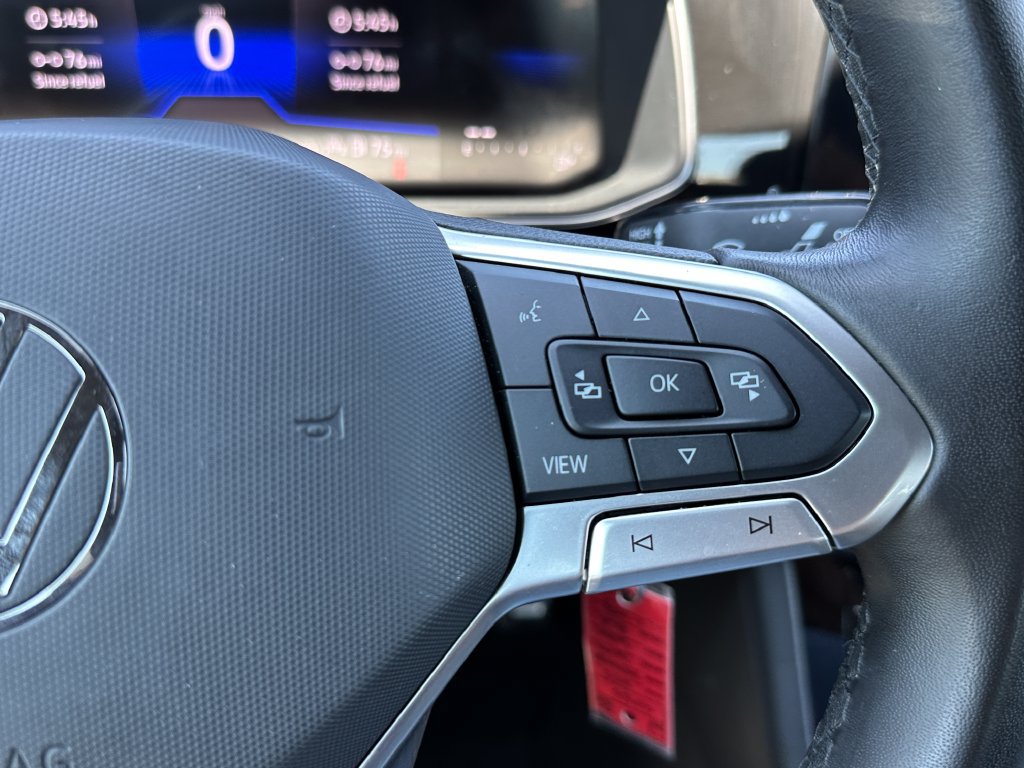 Used 2025 Volkswagen Jetta Sport FWD image 26