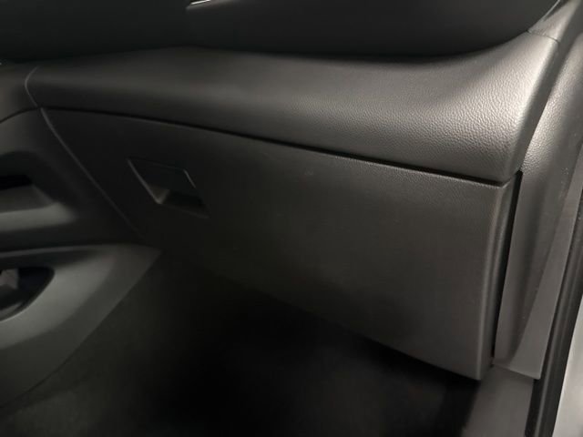 Used 2023 Buick Envision Avenir image 10