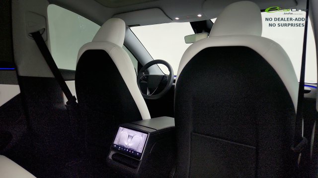 Used 2026 Tesla Model Y AWD image 40