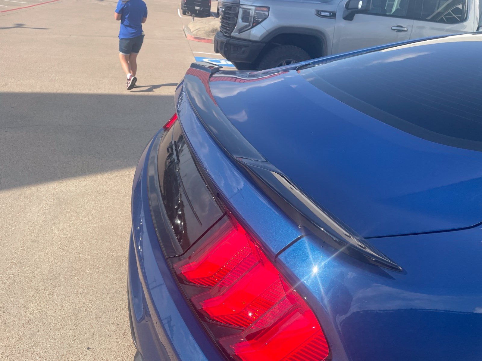 Used 2022 Ford Mustang GT Premium w/ Black Accent Package RWD image 17