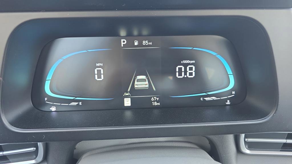 New 2026 Hyundai Elantra Sport FWD image 17