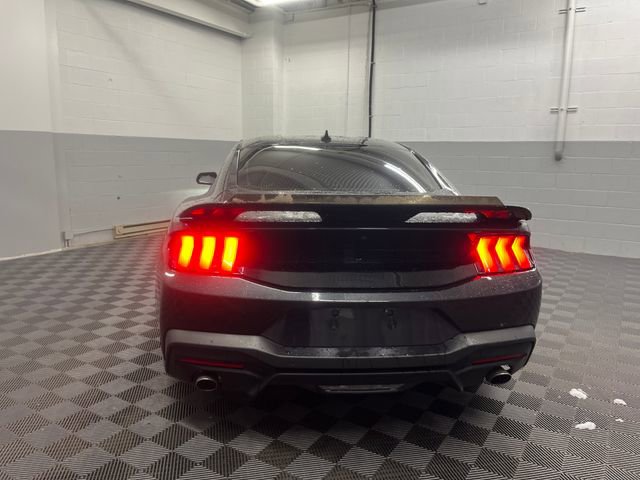 Used 2024 Ford Mustang Premium image 6
