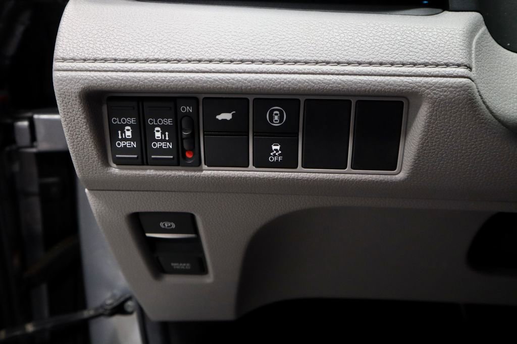 Used 2024 Honda Odyssey EX-L image 22