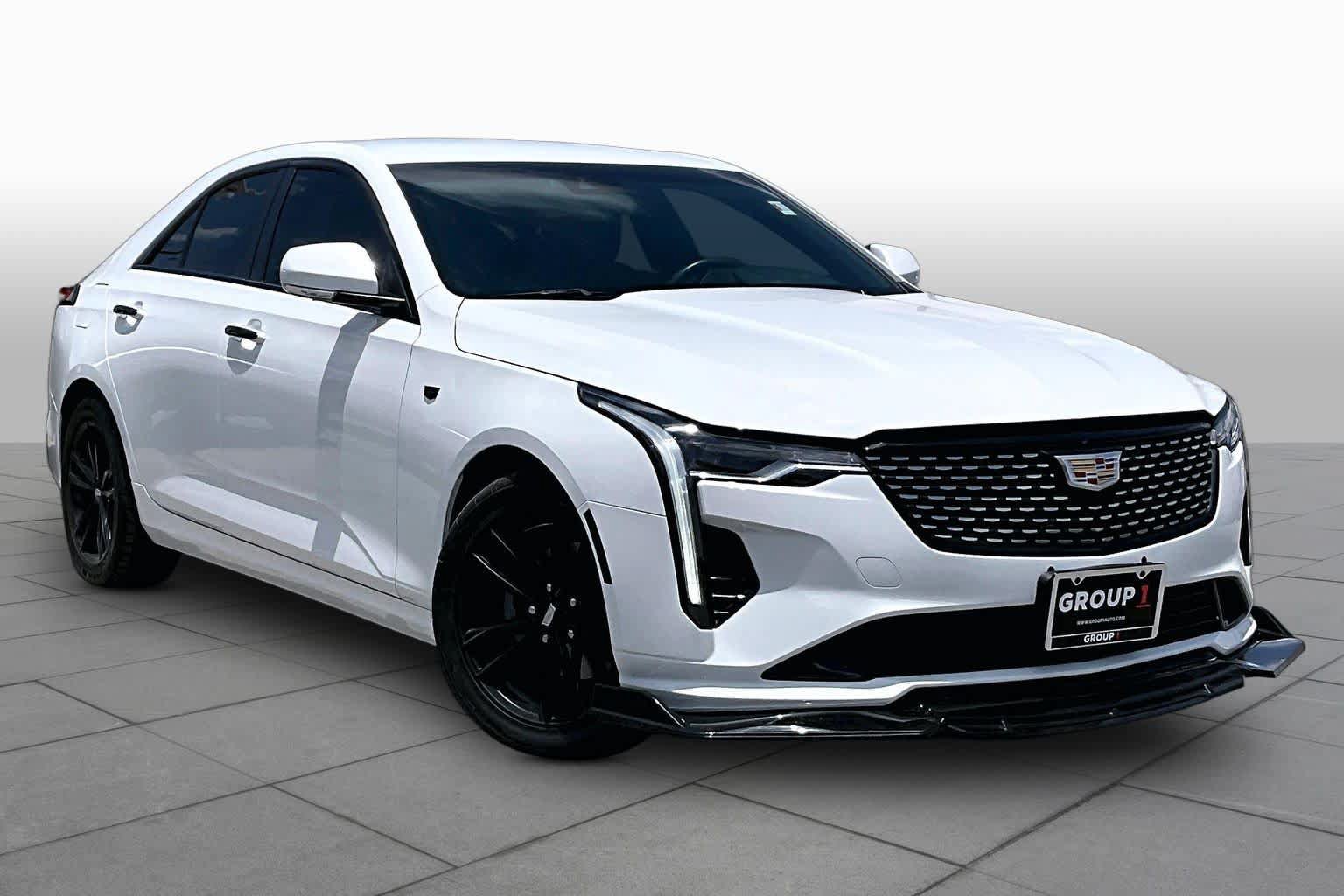 Used 2024 Cadillac CT4 Luxury RWD image 3