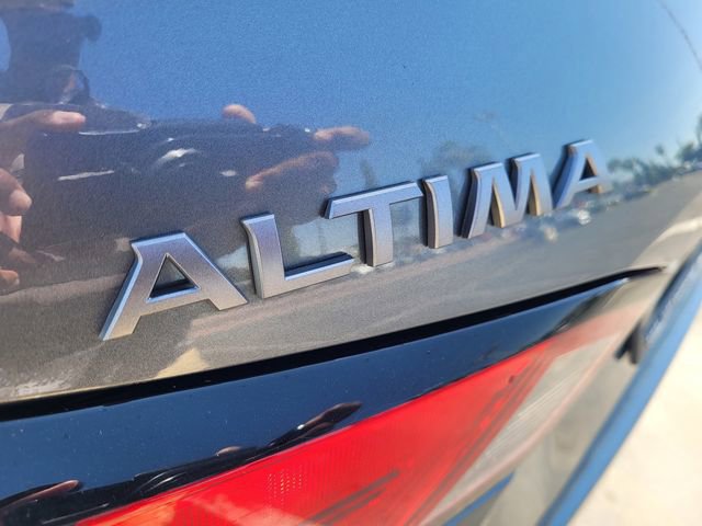 Used 2025 Nissan Altima 2.5 SV FWD image 26