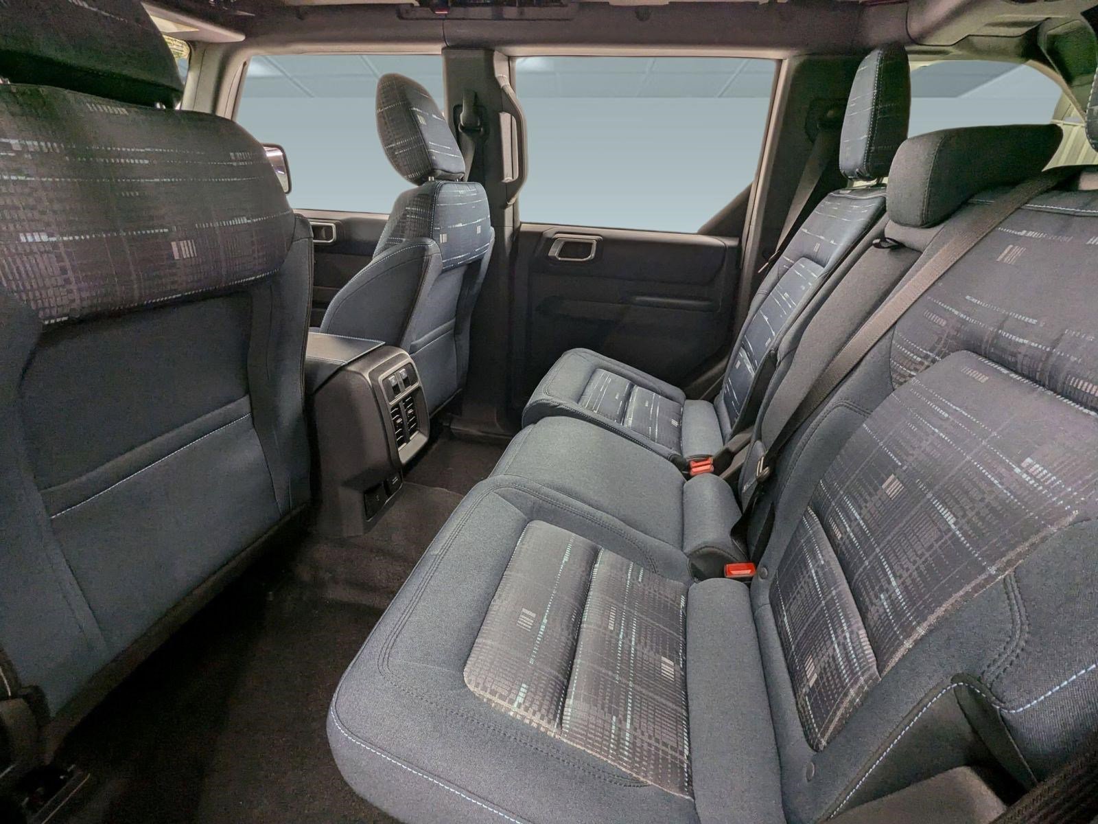 New 2025 Ford Bronco Heritage Edition image 11