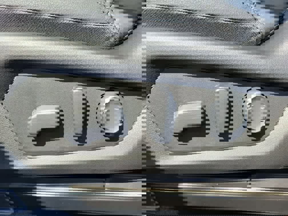 New 2026 Subaru Outback Premium image 34