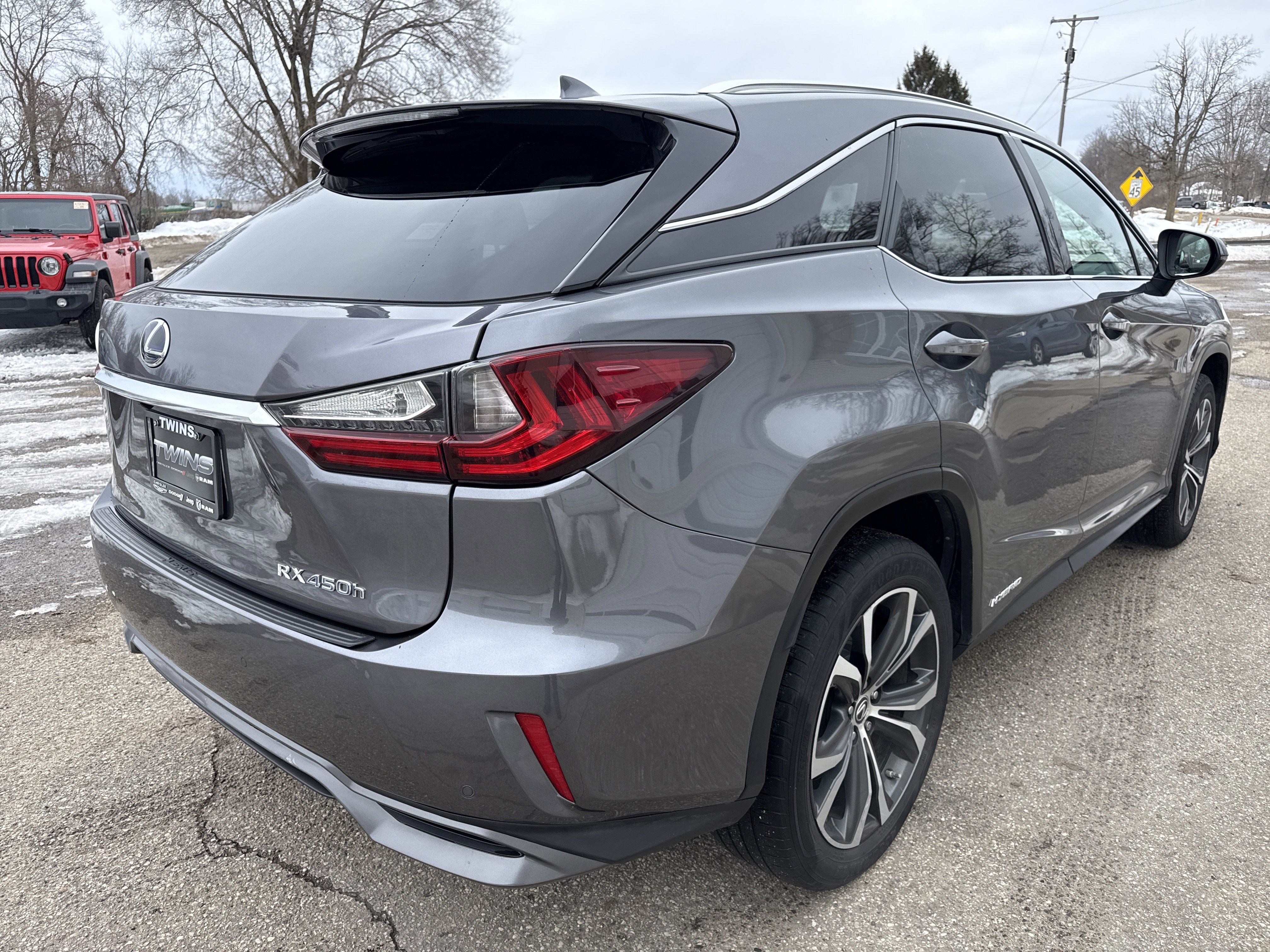 Used 2018 Lexus RX 450h AWD w/ Premium Package image 6