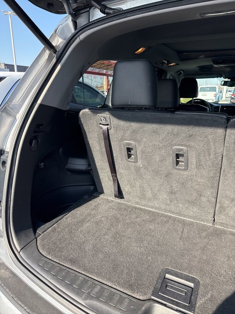 Used 2016 Honda Pilot Elite image 24