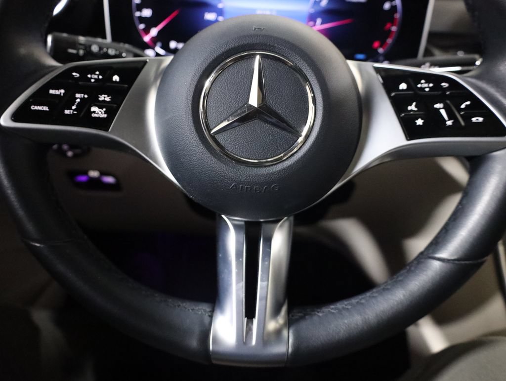 Certified 2024 Mercedes-Benz GLC 300 4MATIC image 19