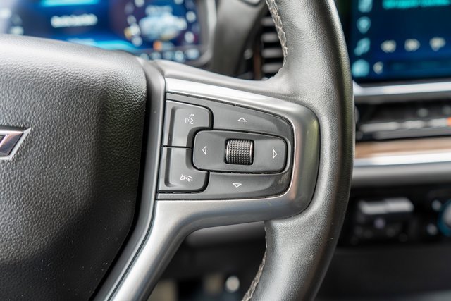 Used 2023 Chevrolet Silverado 1500 RST image 25