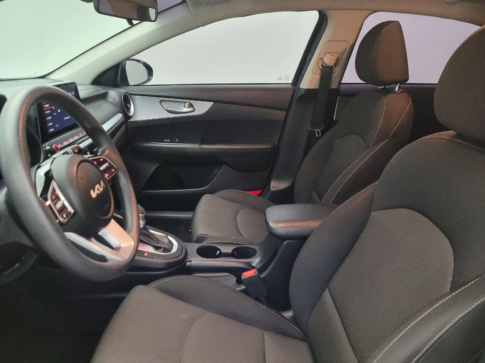Used 2023 Kia Forte LXS w/ LXS Technology Package FWD image 17