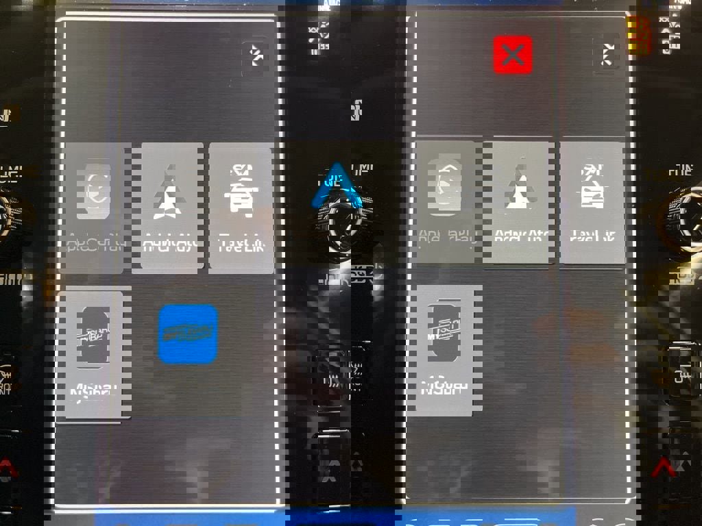 Certified 2025 Subaru Legacy Premium image 24