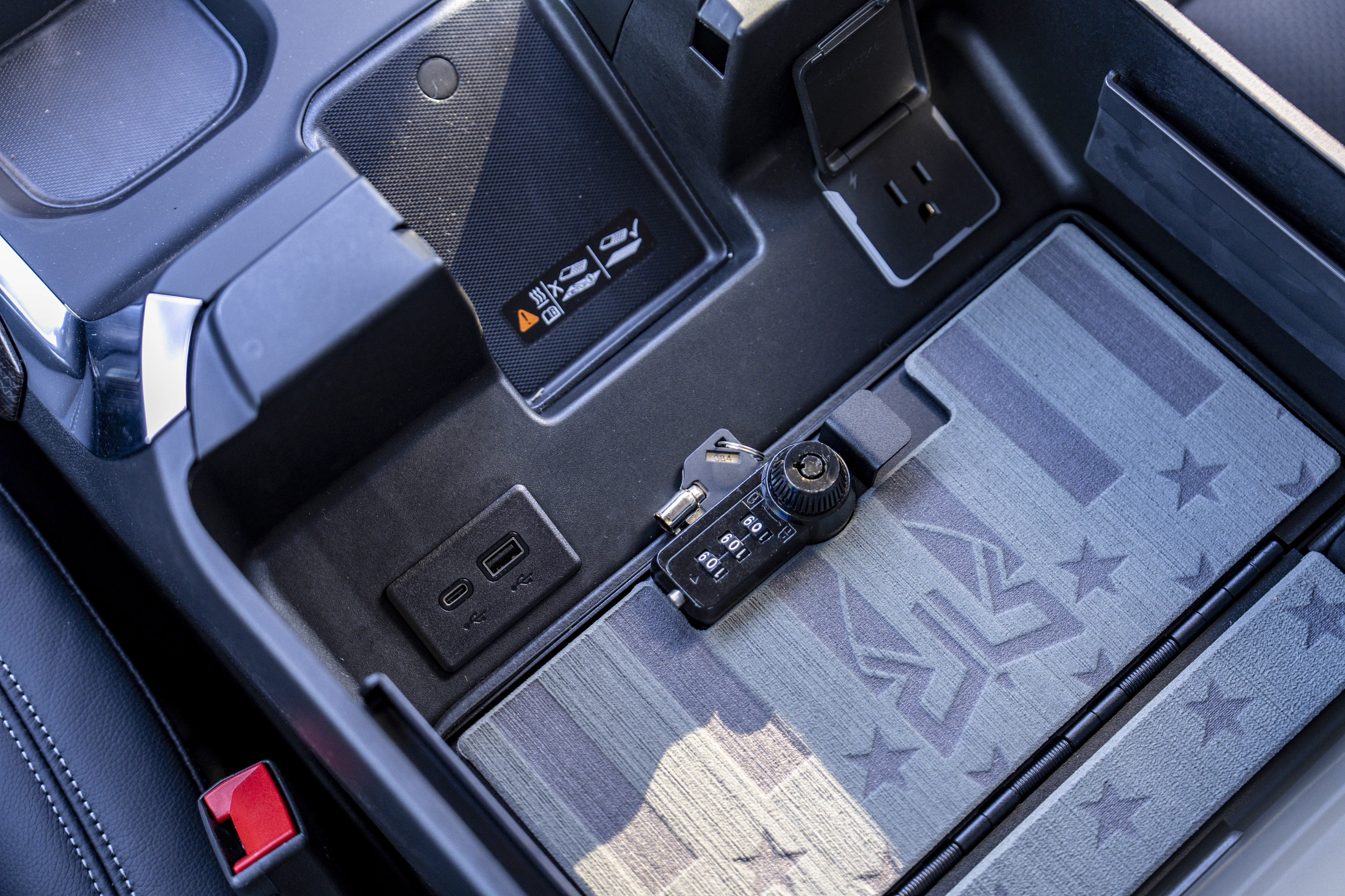 New 2025 Chevrolet Silverado 1500 RST image 29