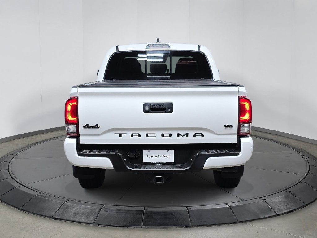 Used 2021 Toyota Tacoma SR5 w/ Technology Package AWD/4WD image 6