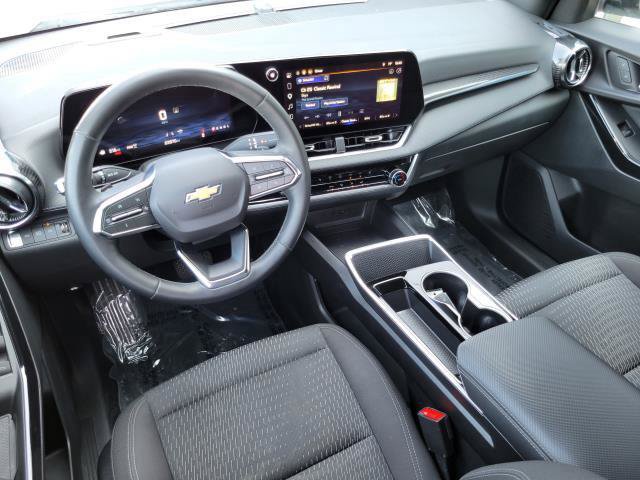 Used 2025 Chevrolet Equinox LT AWD/4WD image 27