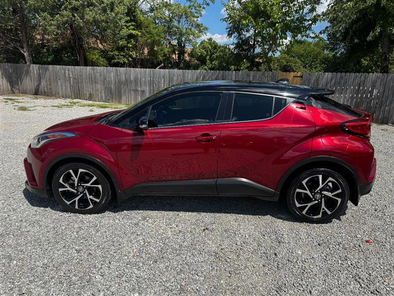 Used 2019 Toyota C-HR image 3