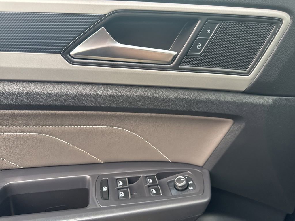 Used 2021 Volkswagen Atlas SE image 28