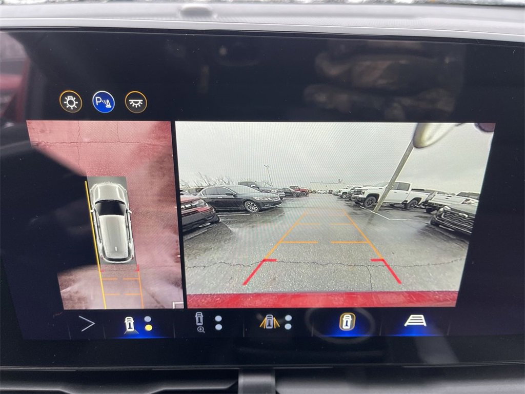 New 2026 Chevrolet Equinox LT w/ Safety and Technology Package image 17