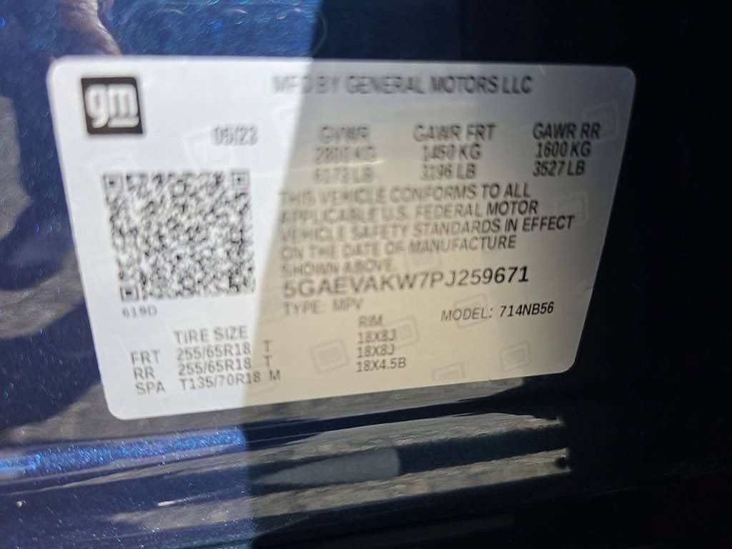 Used 2023 Buick Enclave Essence AWD/4WD image 41
