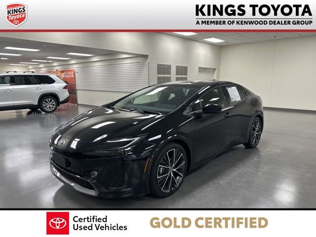 Certified 2025 Toyota Prius XLE FWD image 4