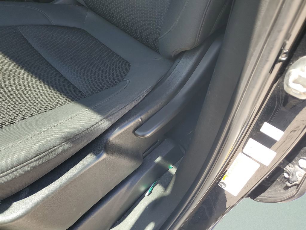 Used 2021 Chevrolet Silverado 1500 Custom image 16