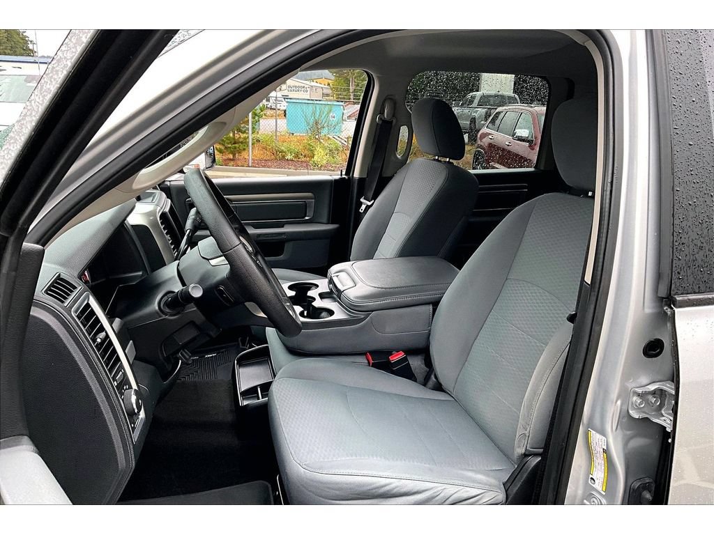 Used 2017 RAM 2500 SLT w/ Cold Weather Group AWD/4WD image 24