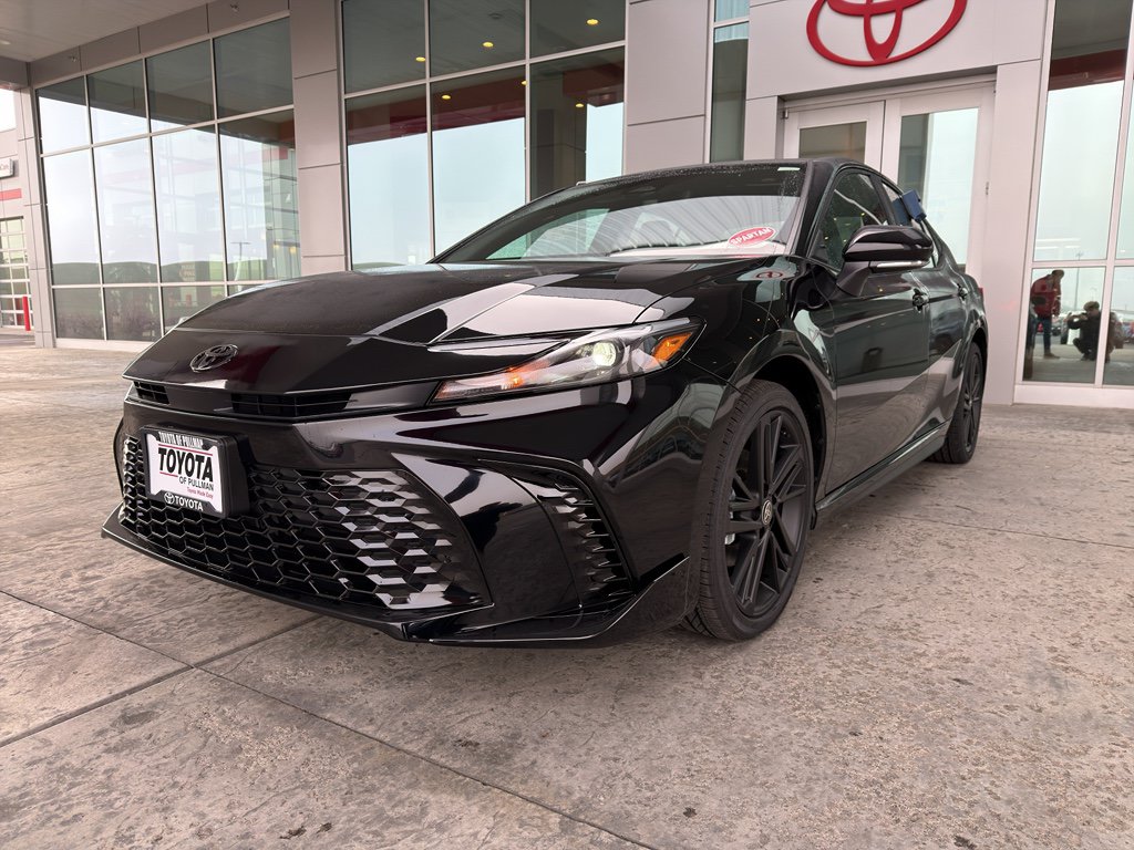 New 2026 Toyota Camry Hybrid w/ Multimedia Upgrade Package AWD/4WD image 4
