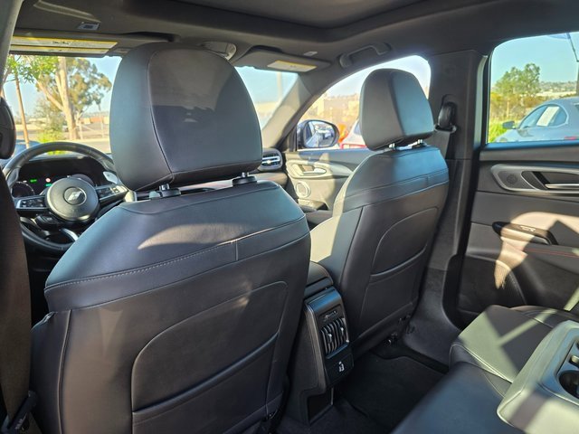 Used 2024 Dodge Hornet R/T Plus w/ Tech Pack Plus w/o Parking image 17