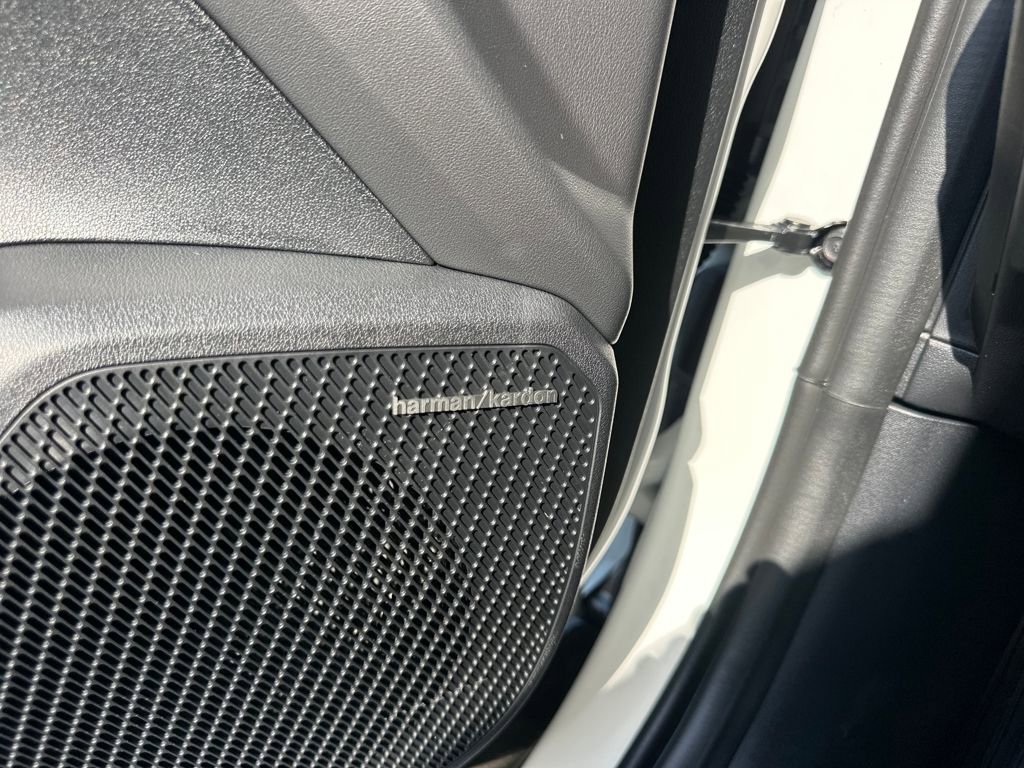 New 2025 Kia K4 GT-Line image 14